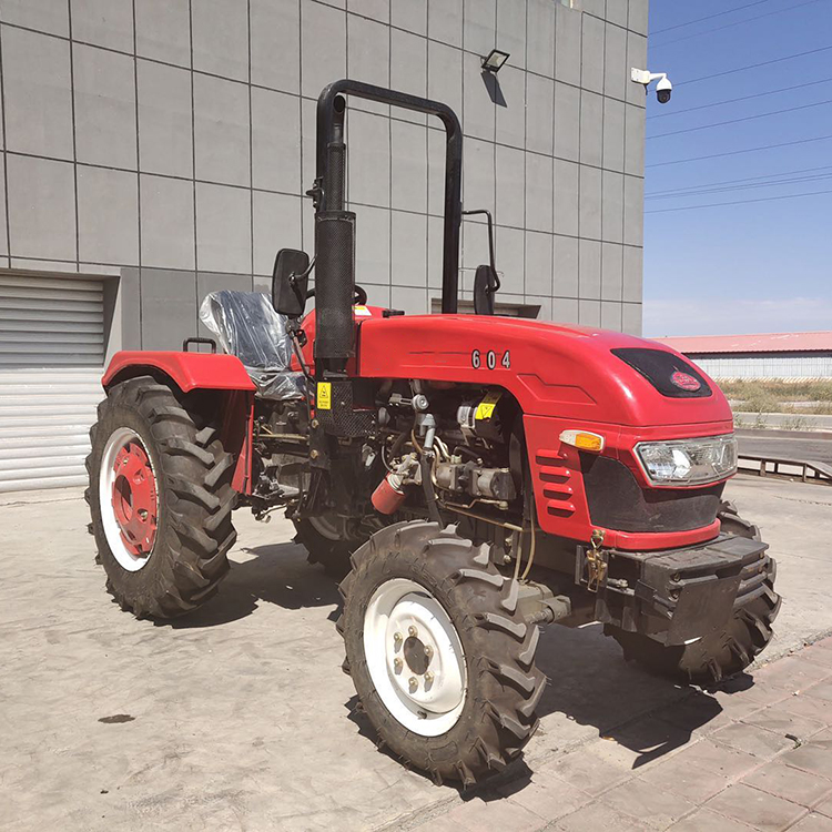 农用小型四驱拖拉机江苏盐城四轮拖拉机价格