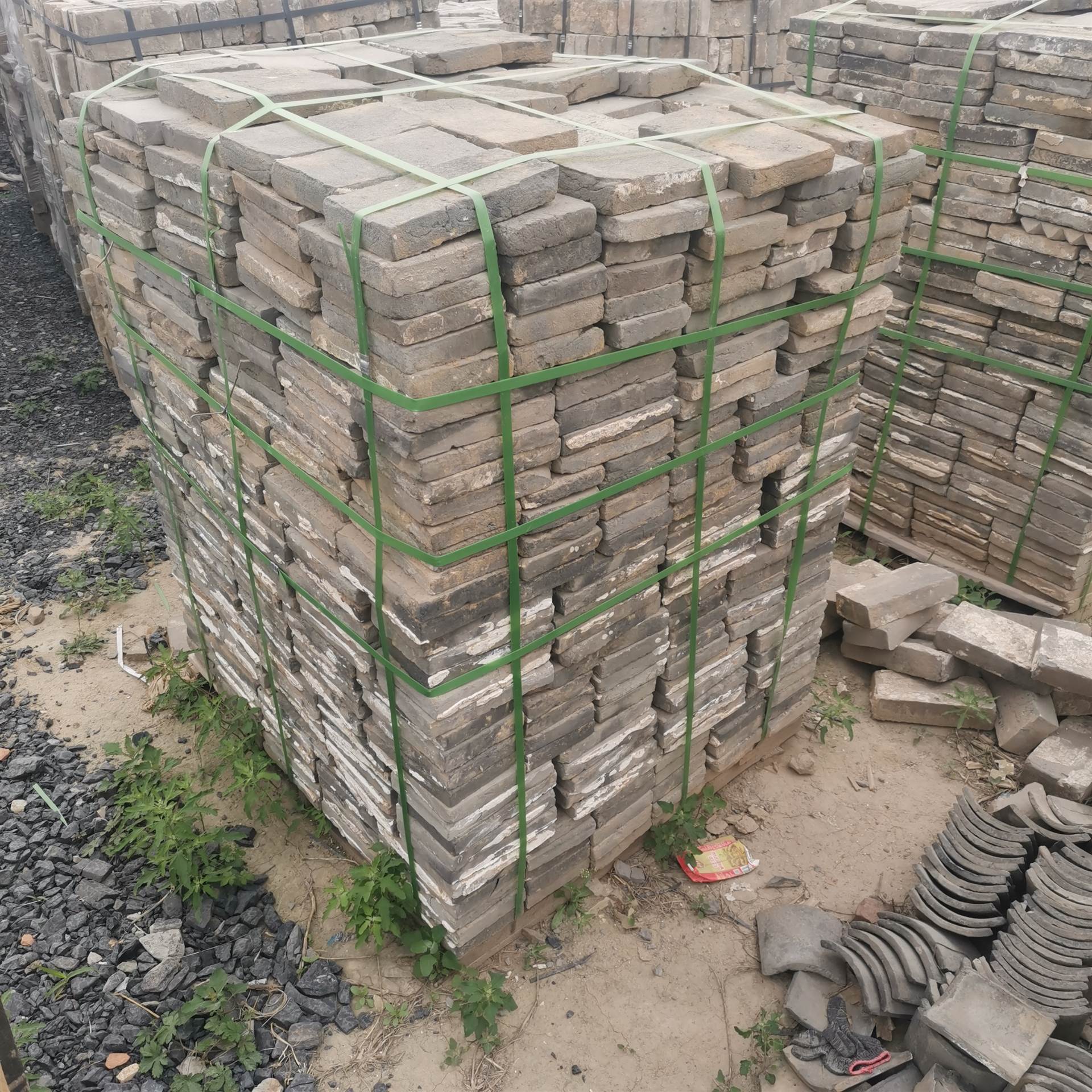 山西启杰民俗厂家批发各种仿古老青砖定制旧青砖切片老青瓦价格低