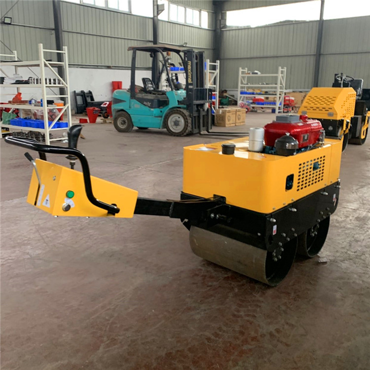 双轮压路机,座驾压路机,整平机,抹光机,振捣尺,冲击夯等路面机械!