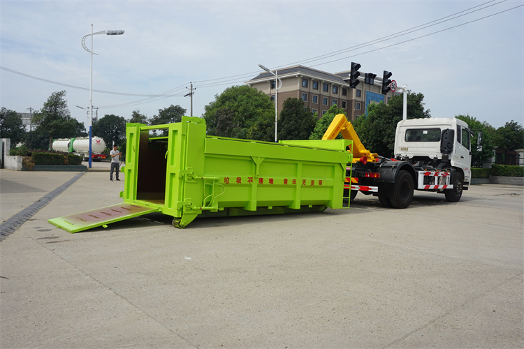 建築垃圾車莆田市勾臂式垃圾車