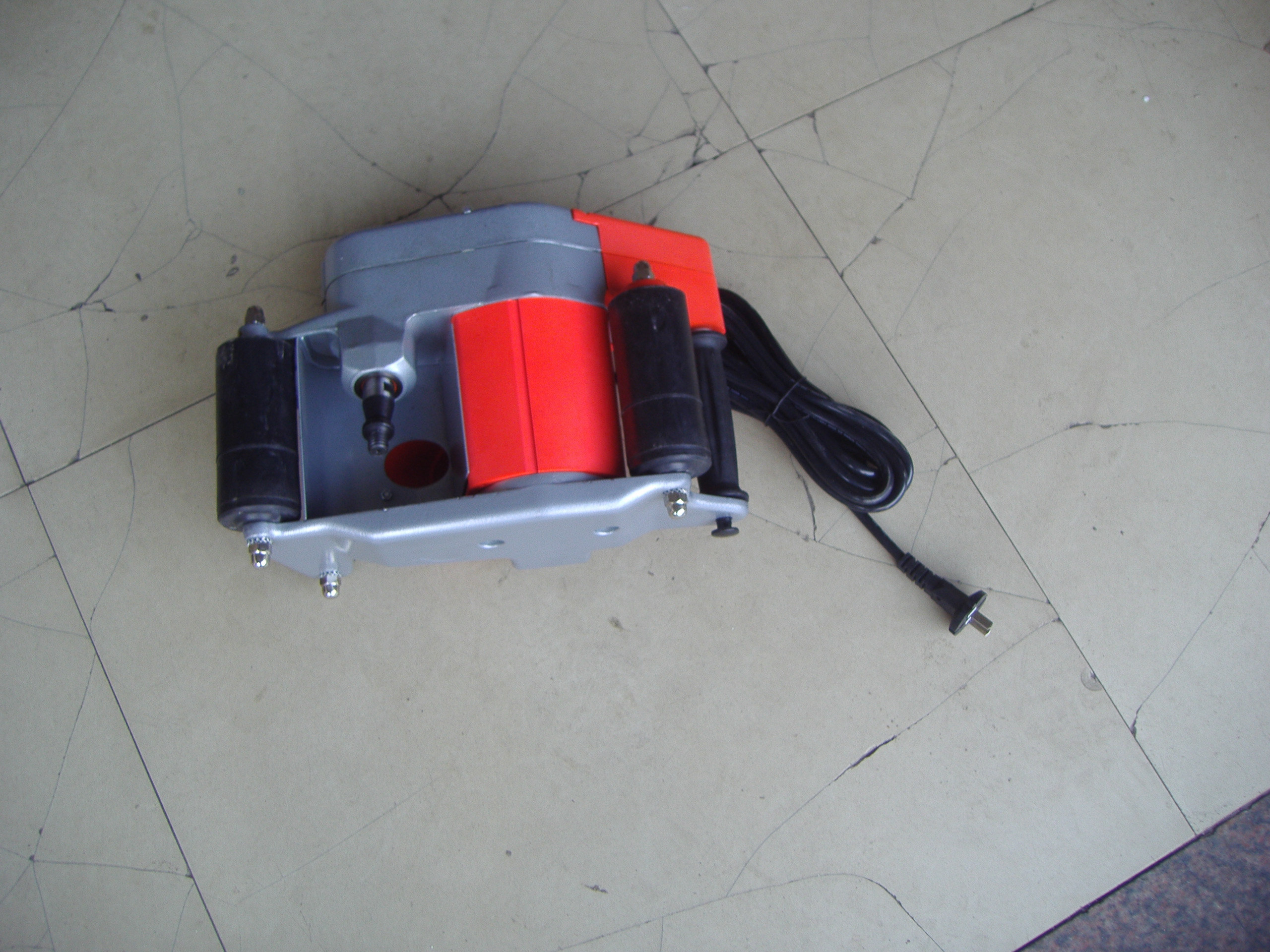 鑫宏 墙面开槽机 全自动墙面切割机神器厂家