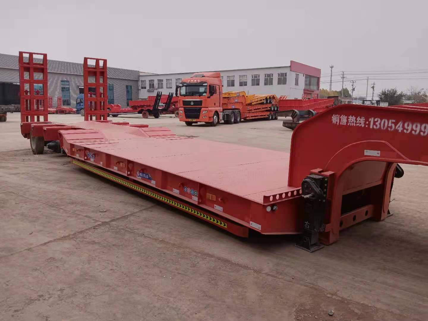 挖掘机拖板车出口重型物件运输拖车生产厂家