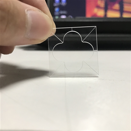 玻璃激光切割 长期加工激光切割图案玻璃 健鸿电子