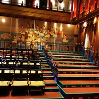 沧永泰电动固定式伸缩看台    升降折叠看台