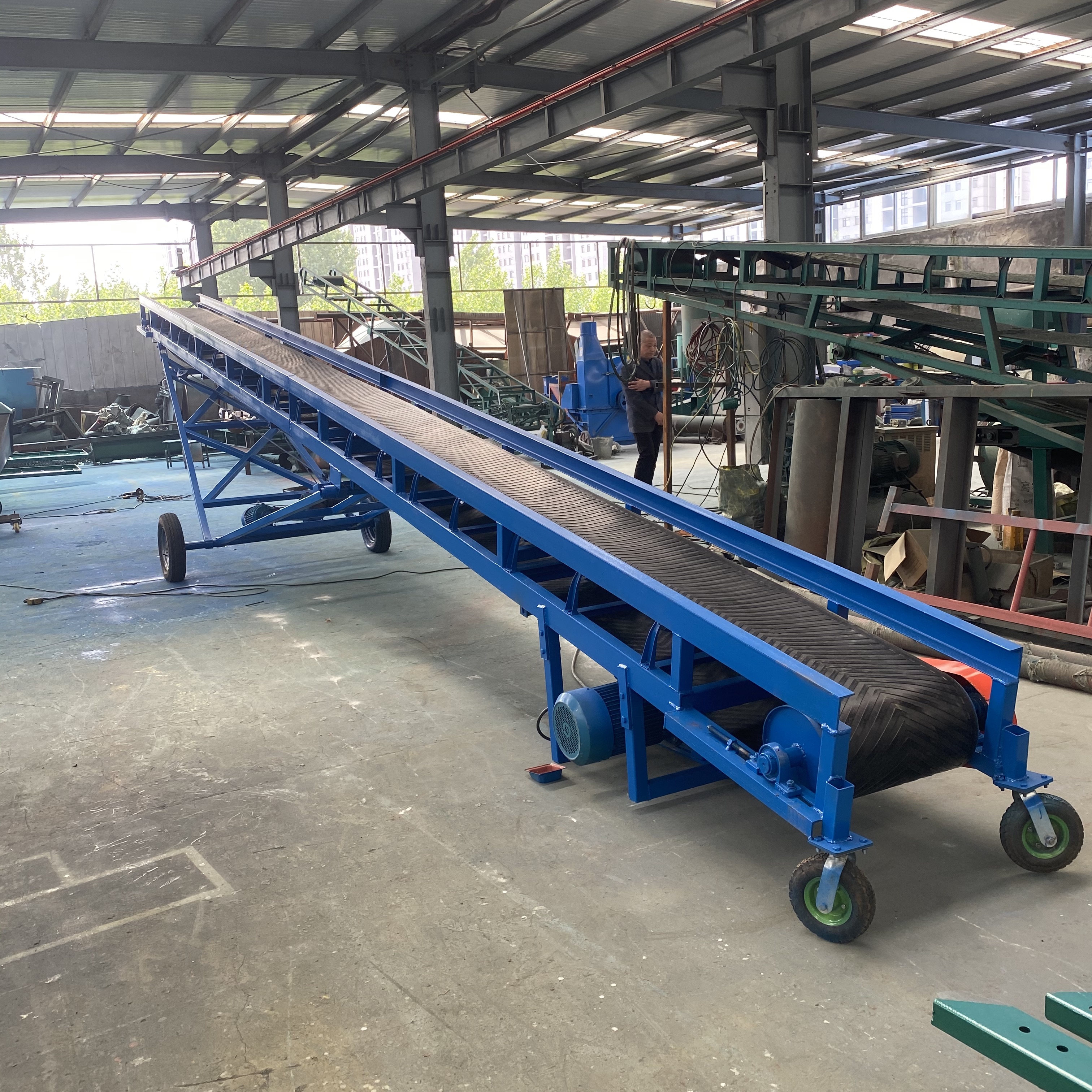 水平平面皮带输送机facai爬坡传送带提升机