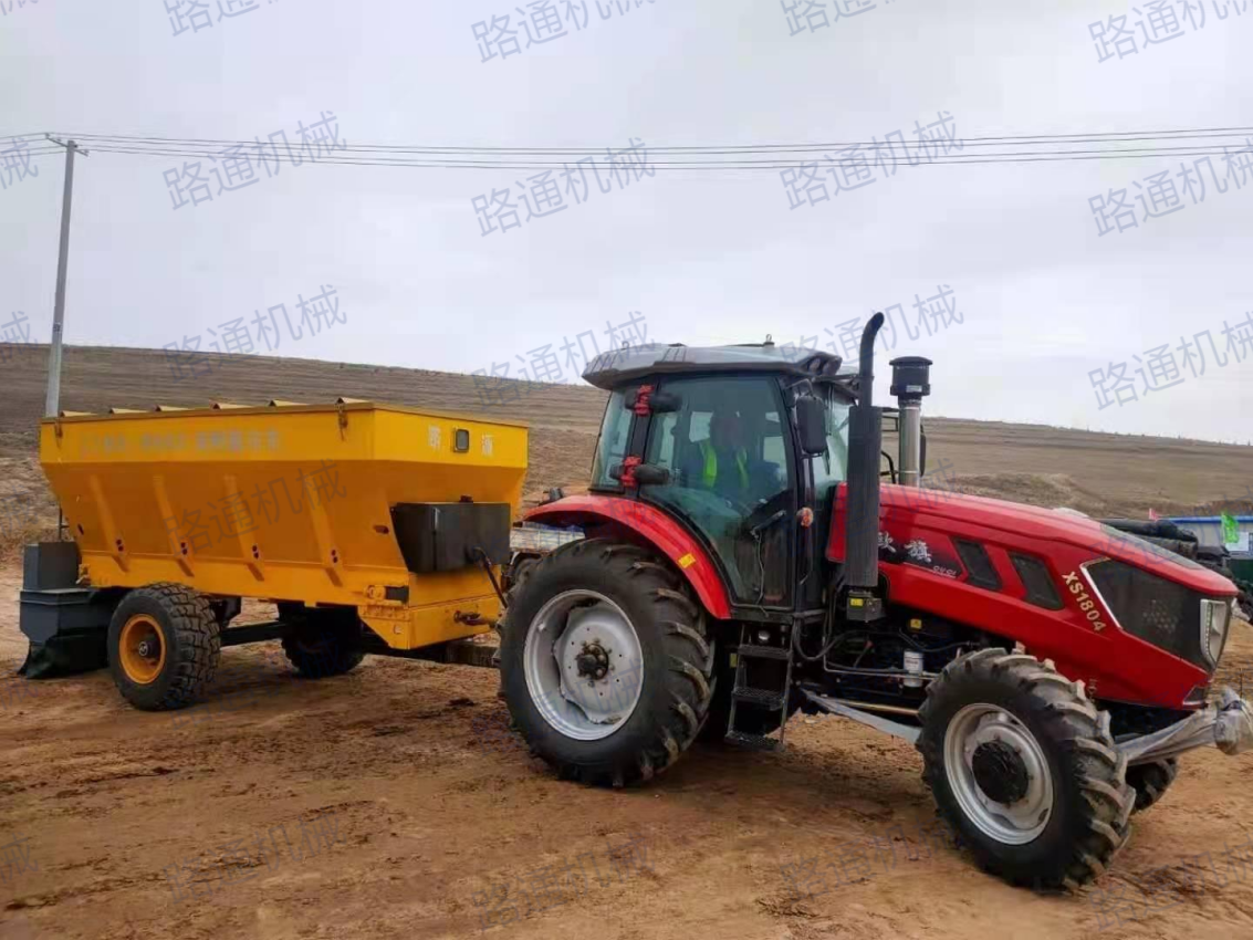 山东撒灰车撒灰机撒布机生产厂家