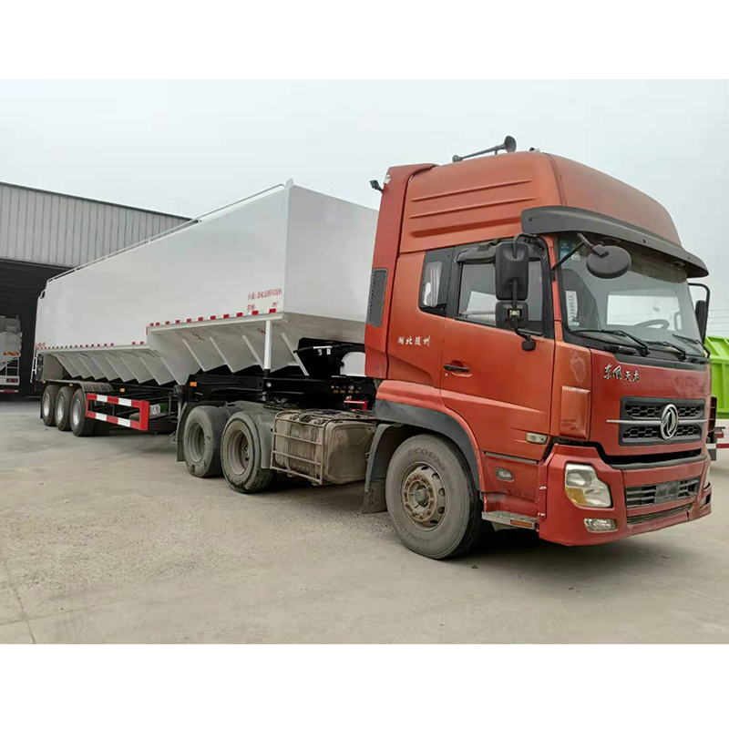 养殖场专用50方半挂饲料车 三轴半挂猪饲料运输车价格