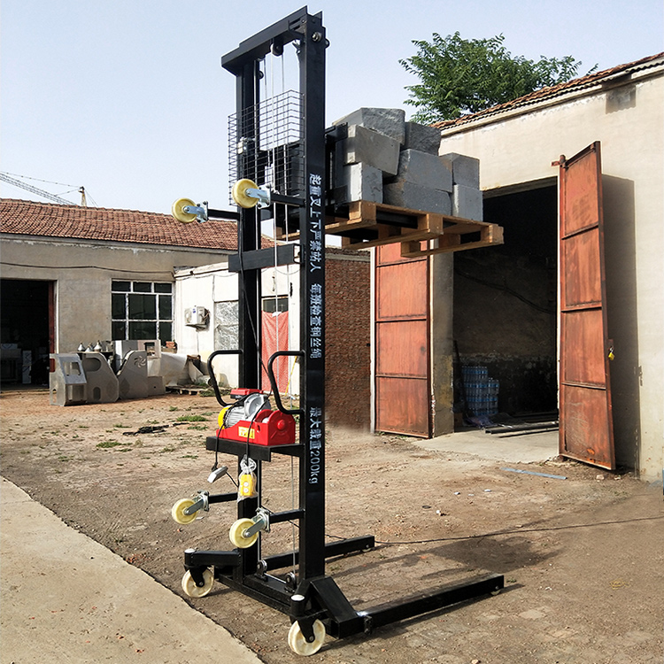 电动上砖机升高5米垂直升降机