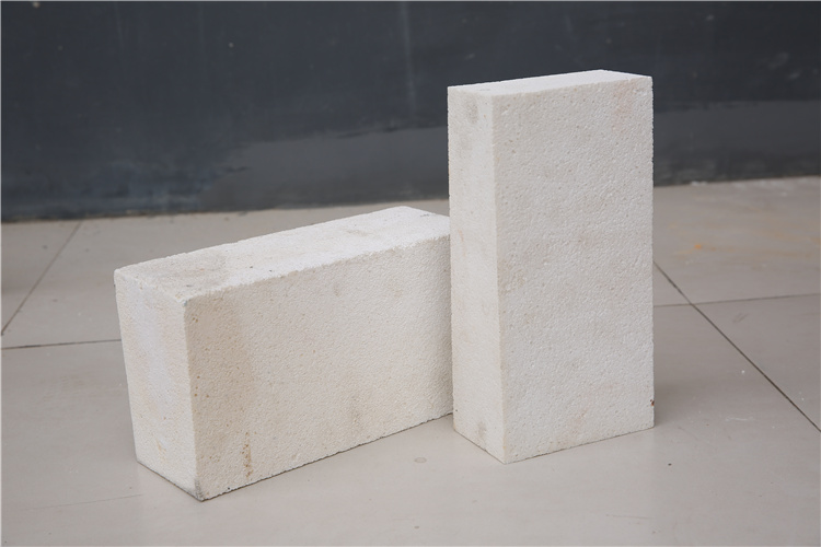 河南氧化铝空心球砖厂家 中原耐材抗侵蚀 抗热振 耐火砖定做 量大从优