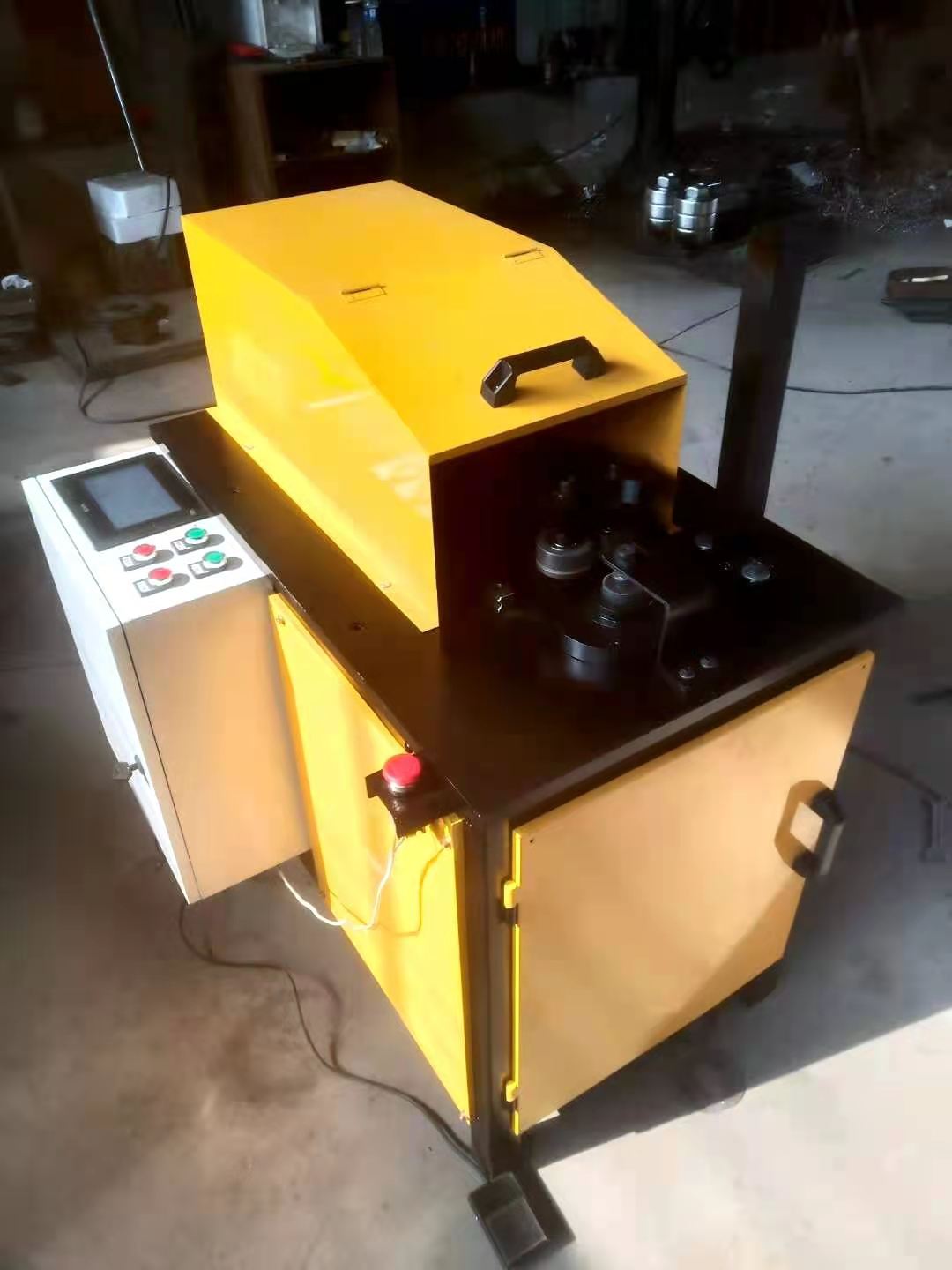 圆管起鼓机守恒机械圆管起筋机价格实惠