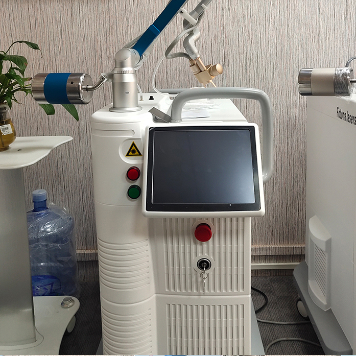 欧洲之星点阵激光fotona4dpro私密紧致壬娠纹痘印美容院专用仪器