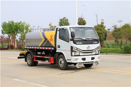 东风5吨洒水车厂家报价