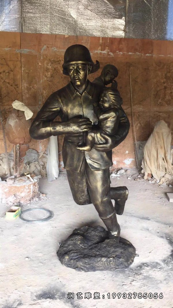 酒店铜雕消防人物雕塑