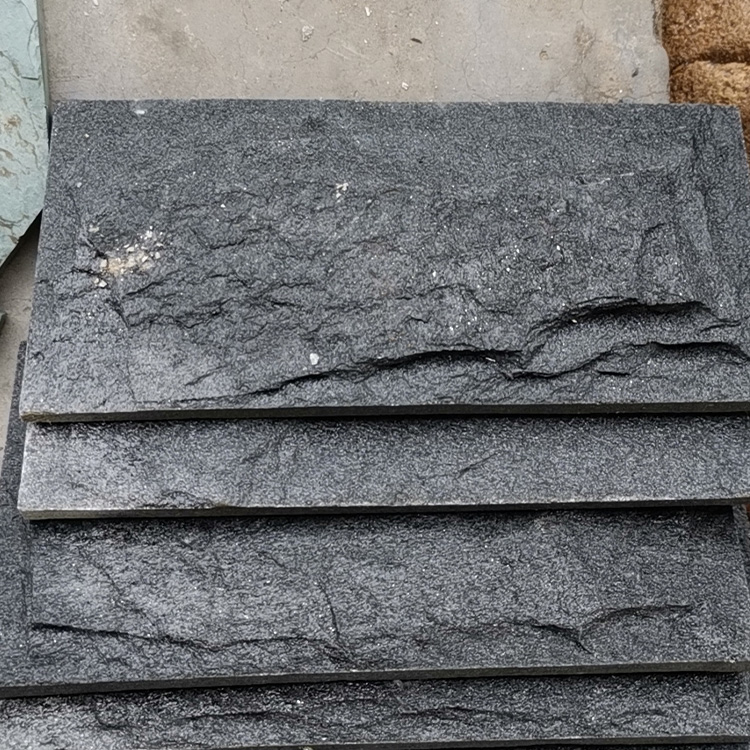 别墅蘑菇石中腾天然蘑菇石长期销售碎拼蘑菇石