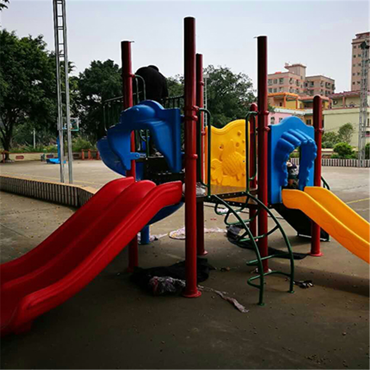 佛山儿童乐园室内设备 大型户外不锈钢滑梯 组合滑梯生产批发