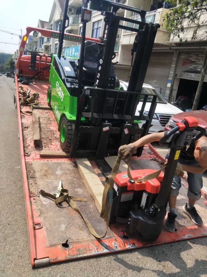 重庆叉车出租 渝北中力手动叉车 维修电动叉车传感器