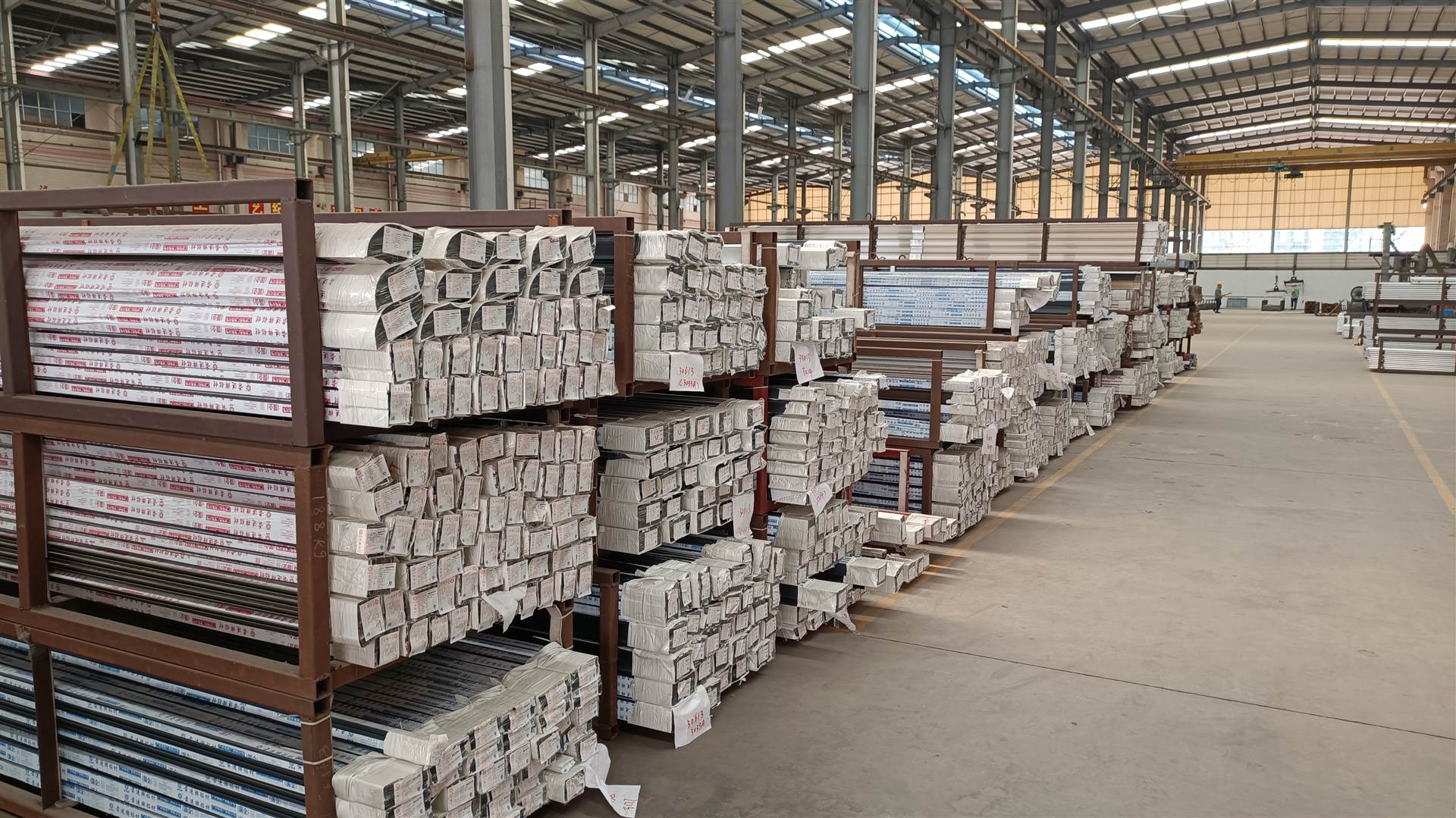 生产制造工业铝型材 工业流水线工业铝型材供应商东莞罗翔铝业 来图开