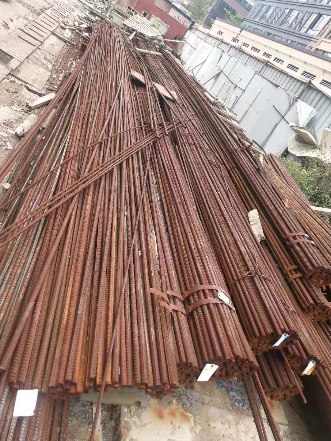 麻涌废铁回收 运发废品公司 工地废钢筋槽钢回收报价表