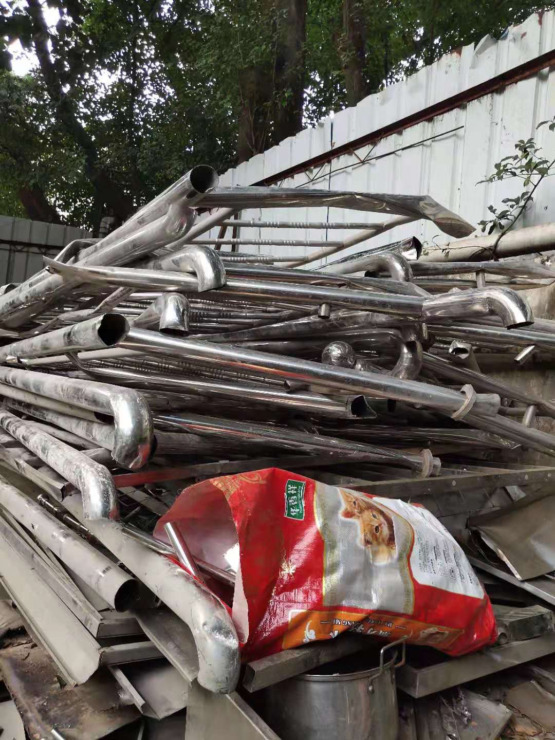 麻涌废铝合金回收找运发正规厂家24小时回收价格高