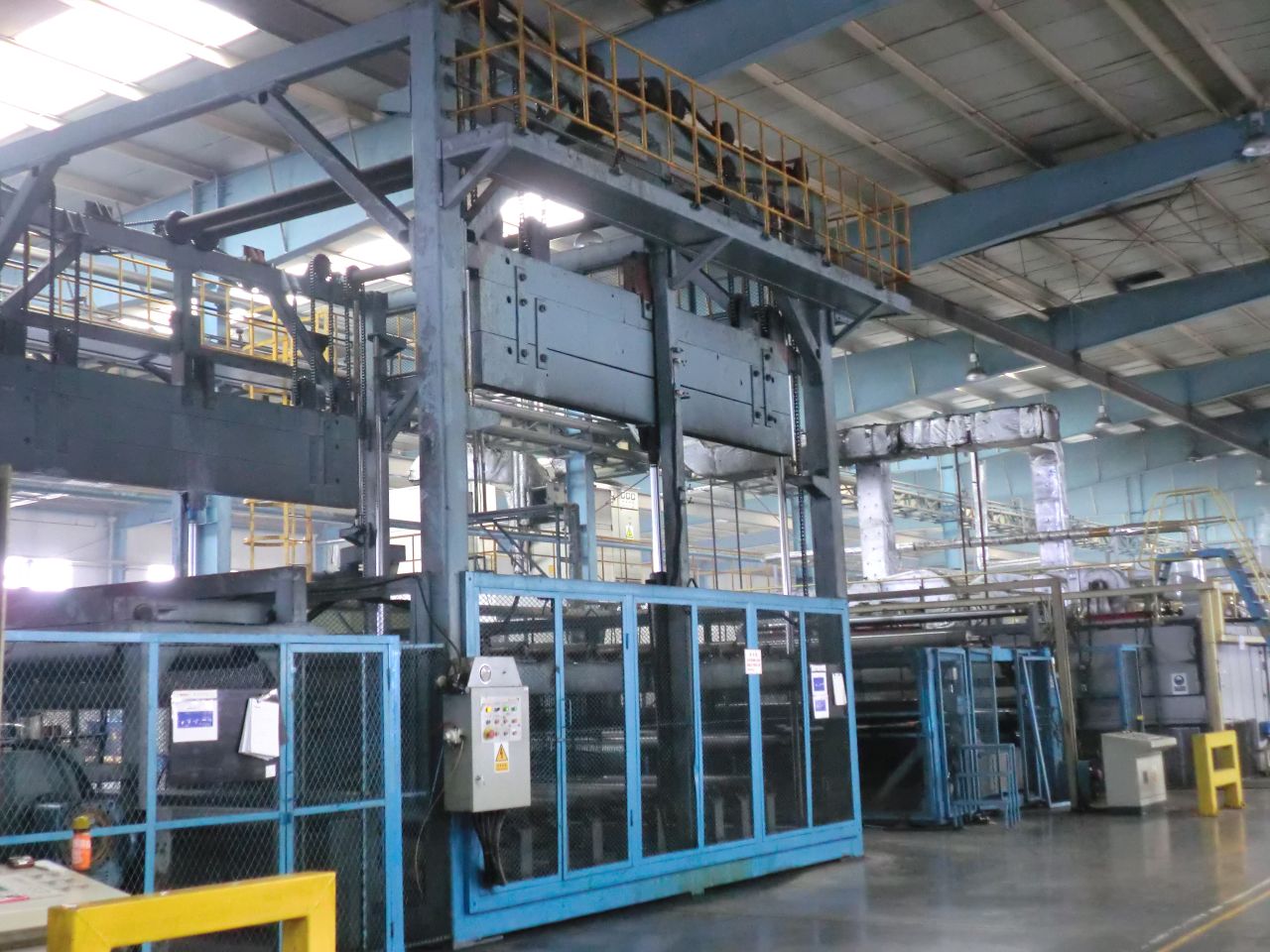 金纬机械TPO、TPU合成革生产线