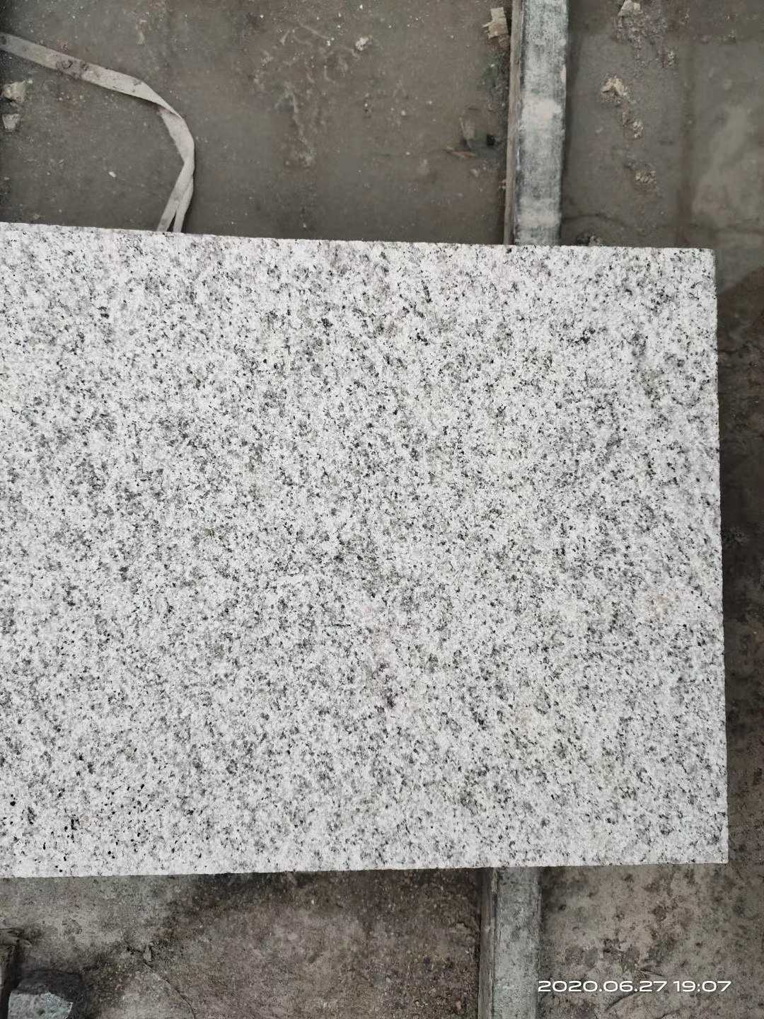 浩瀚石业山东白麻花岗岩幕墙价格便宜质量还好