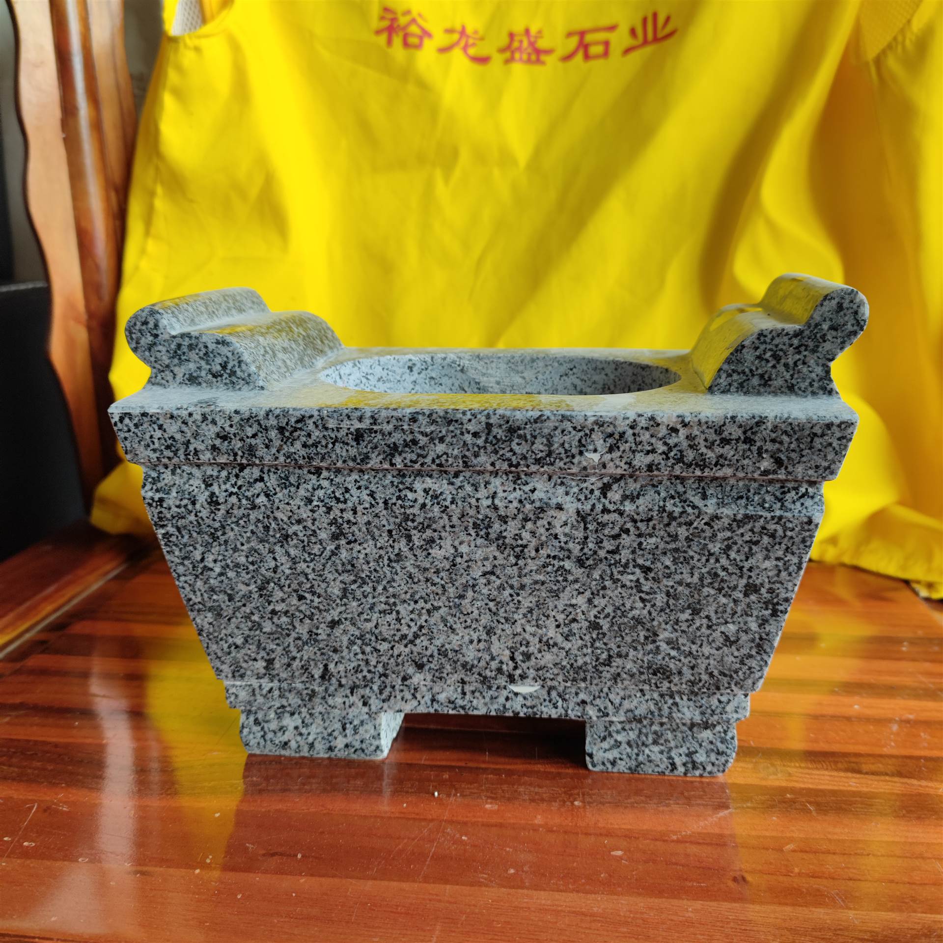 富贵双全香炉石香炉批发白色石材香炉