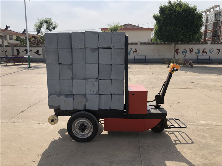 小型电动抱砖机 工地专用电动抱砖机价格