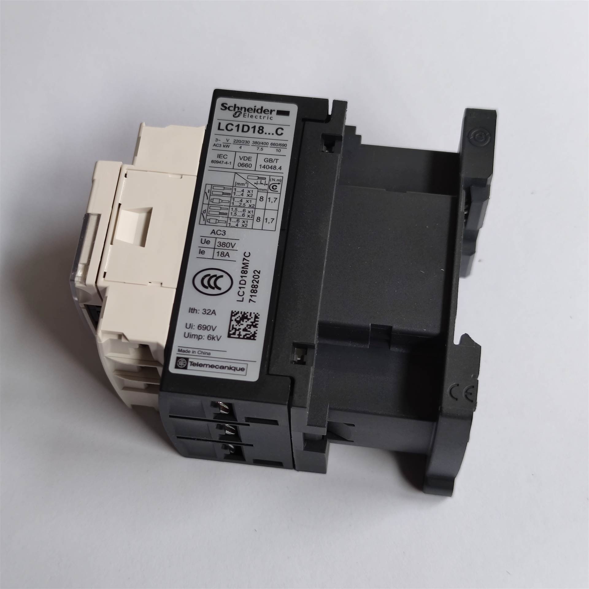 施耐德交流接触器lc1d18m7c