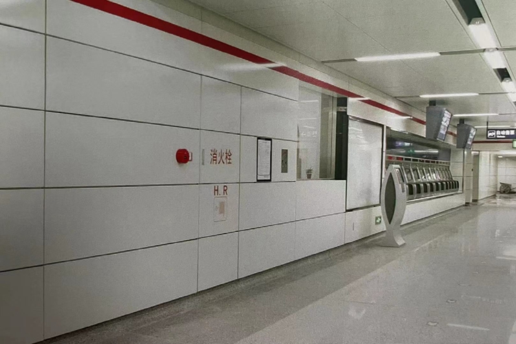 欧佰天花杭州地铁侧墙搪瓷钢板