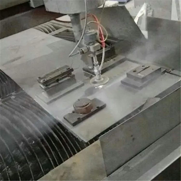 广东男篮锋离队加盟山西，曾正在对阵新疆时砍下双十体现引闭心