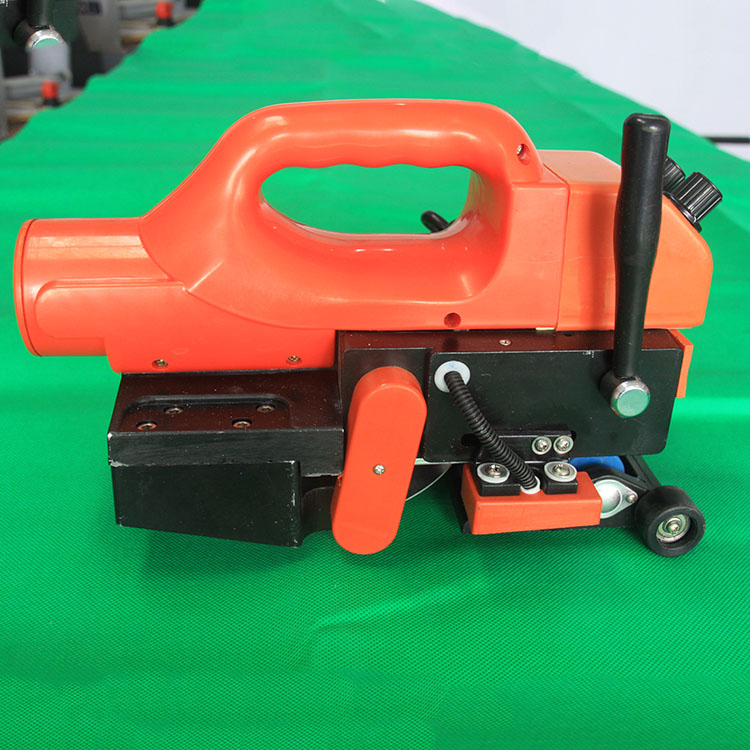 止水带焊接机隧道土工膜爬焊机800w爬焊机