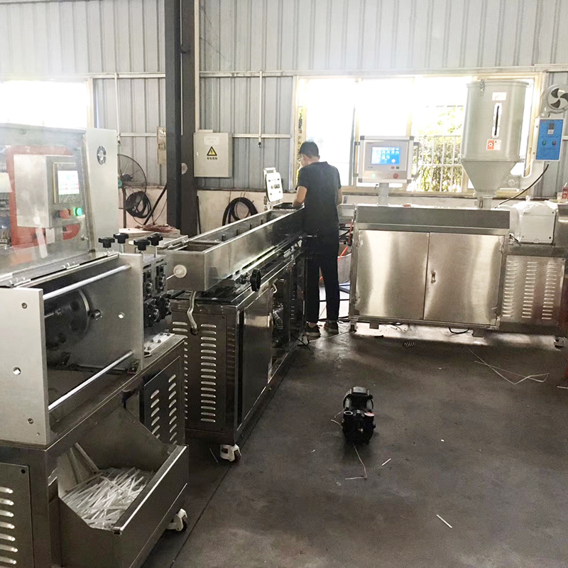 pla可降解饮料吸管挤出机pla聚乳酸饮料吸管制造机器设备