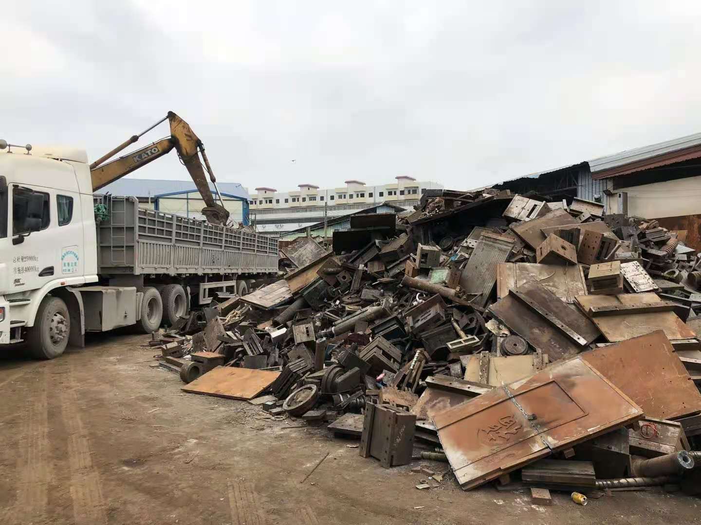 官井头废铁回收东莞市运发再生资源回收