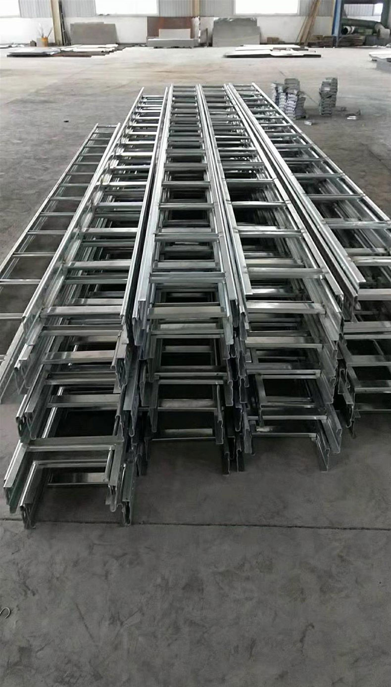 定制大跨距梯式电缆桥架 不锈钢桥架厂家供应