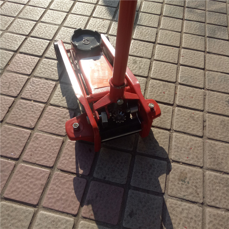 卧式千斤顶小轿车用千斤顶换胎用工具