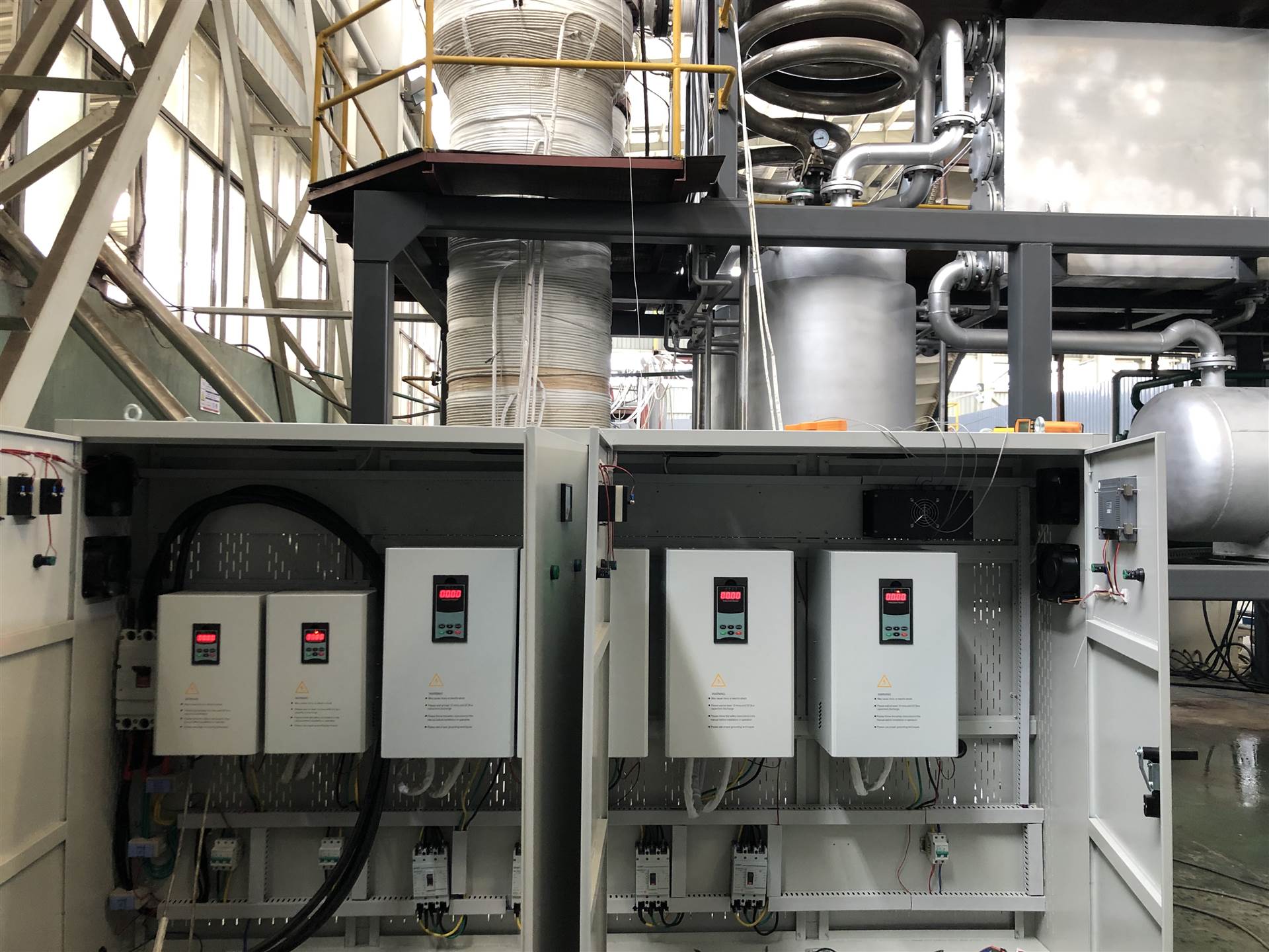 电磁加热器反应釜配套电磁加热设备塑料机械