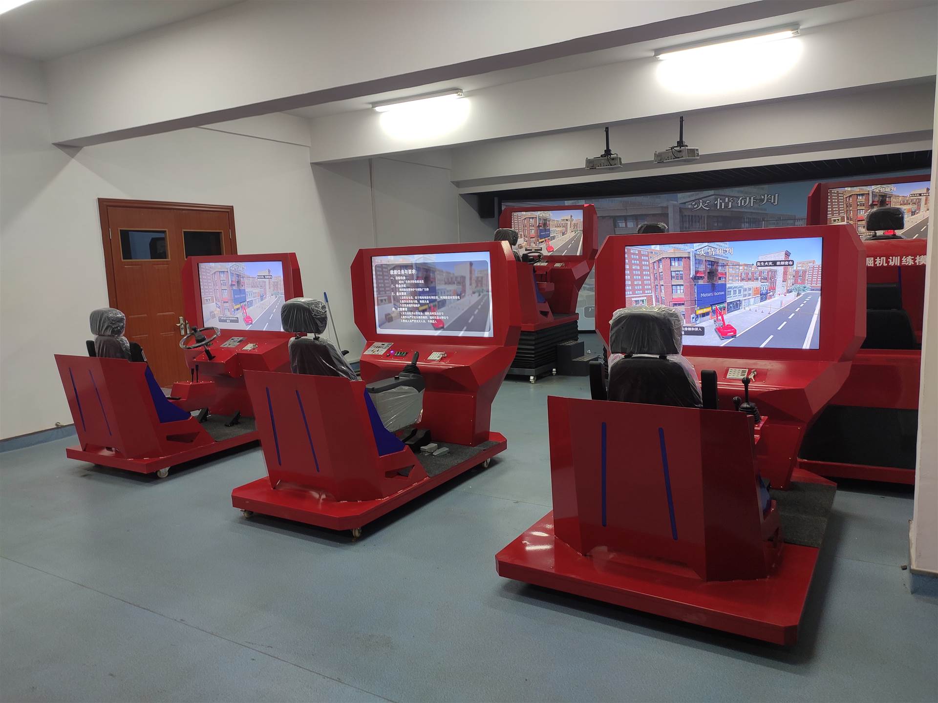 16吨汽车起重机训练考核模拟器