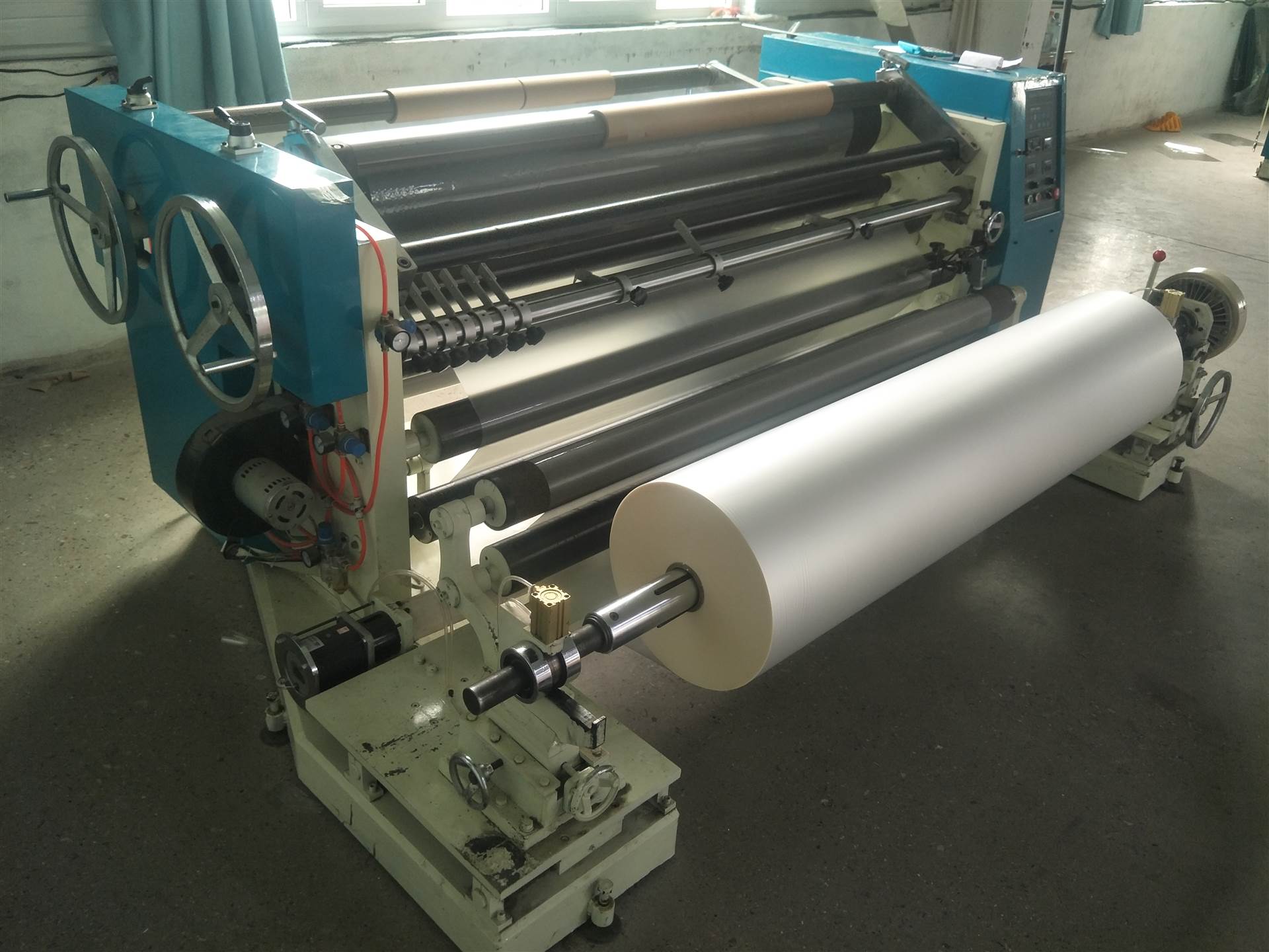 无纺布分切机 无纺布分条机工厂