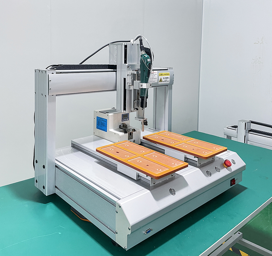 厂家直供全自动螺丝机 双工位吸附式自动锁螺丝机 打螺丝机设备