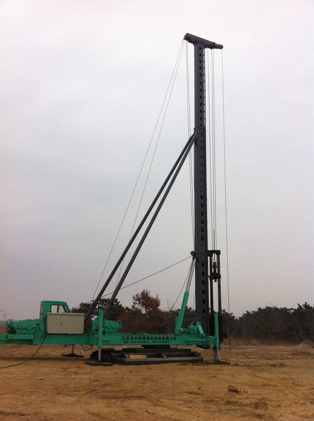 海口打桩机三亚打桩机出租承包打桩机工程海南打桩机工程项目