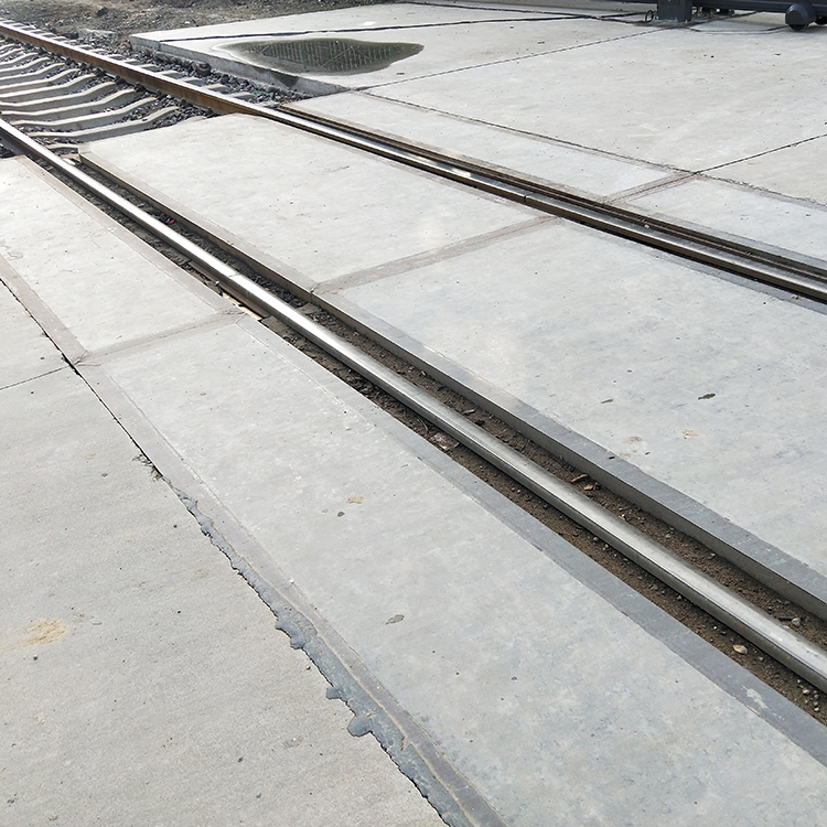 混凝土道口板铁路水泥道口板厂家质量可靠可定做