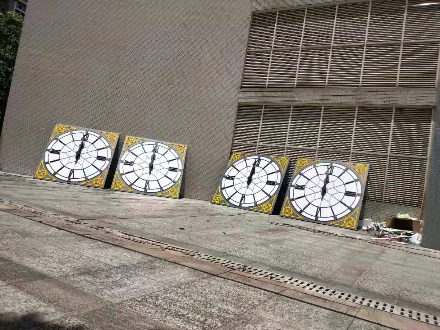 现场吊装钟塔大钟,外墙大型时钟,户外成品电子钟,钟楼钟表