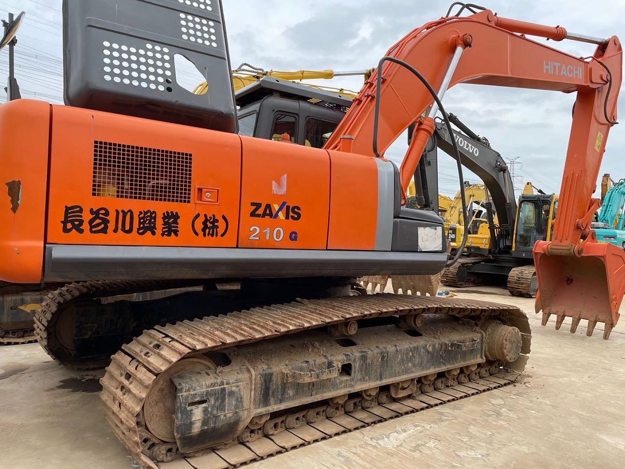 日立210-3g挖掘机全国包送有质保