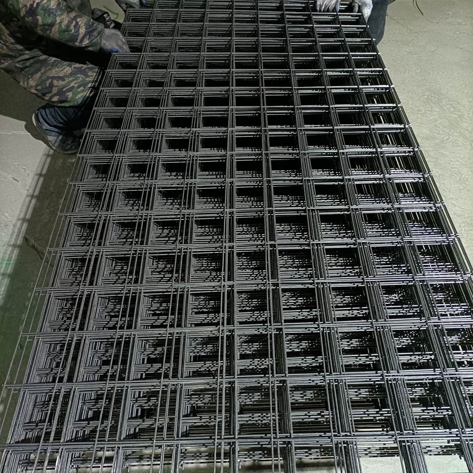 建筑用钢筋网片方孔网片焊接质量良好