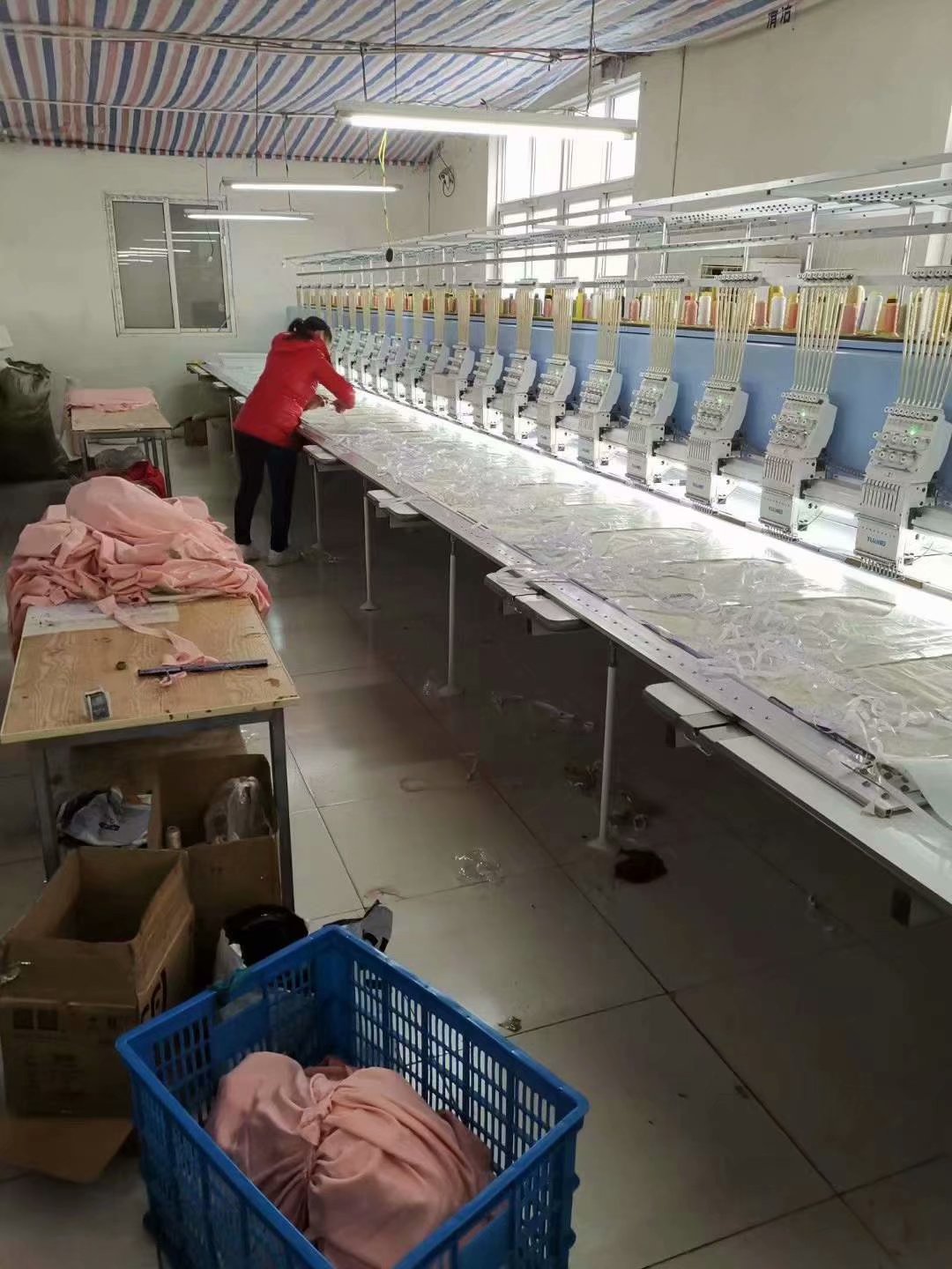 智能化高速机 电脑绣花机