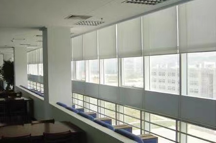 【朝阳隔热卷帘窗帘定做 遮光窗帘安装定做 办公室防晒窗帘】价格,厂家,窗帘