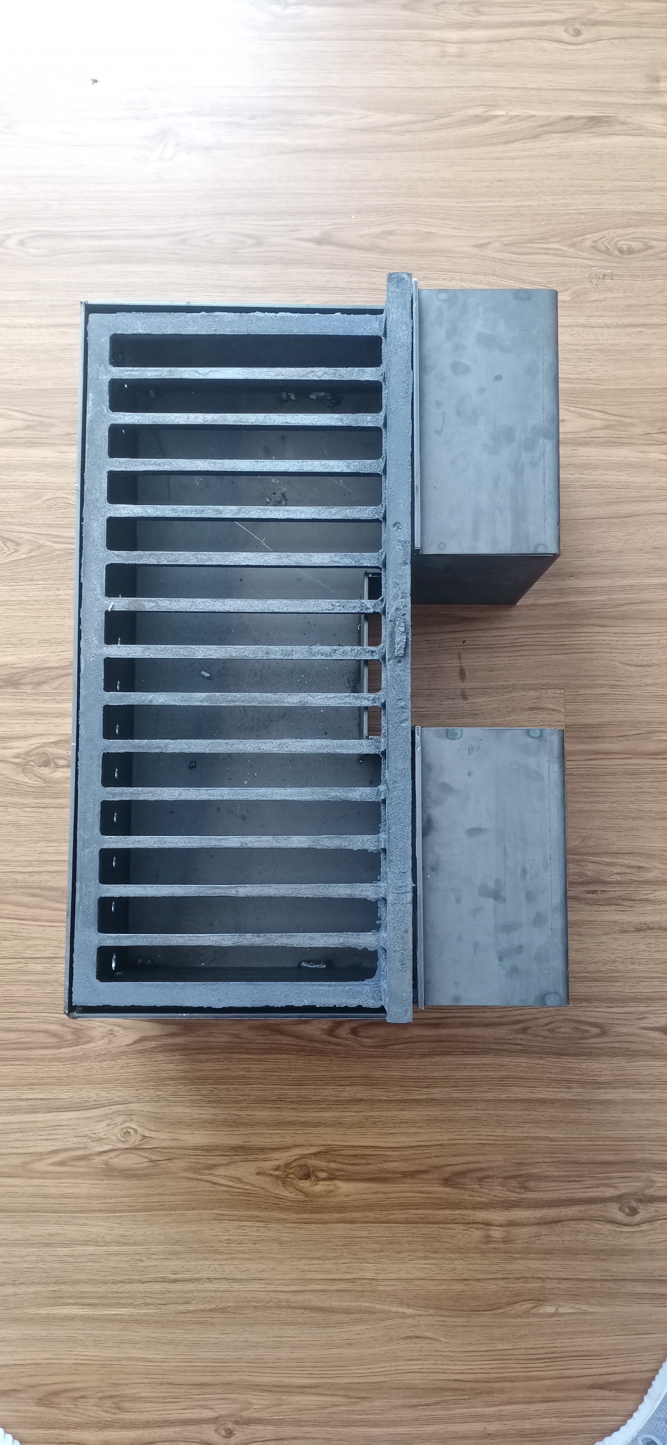 朔涵 生产各种型号桥梁集水盒 格栅集水井 钢制集水井 收水盒厂家