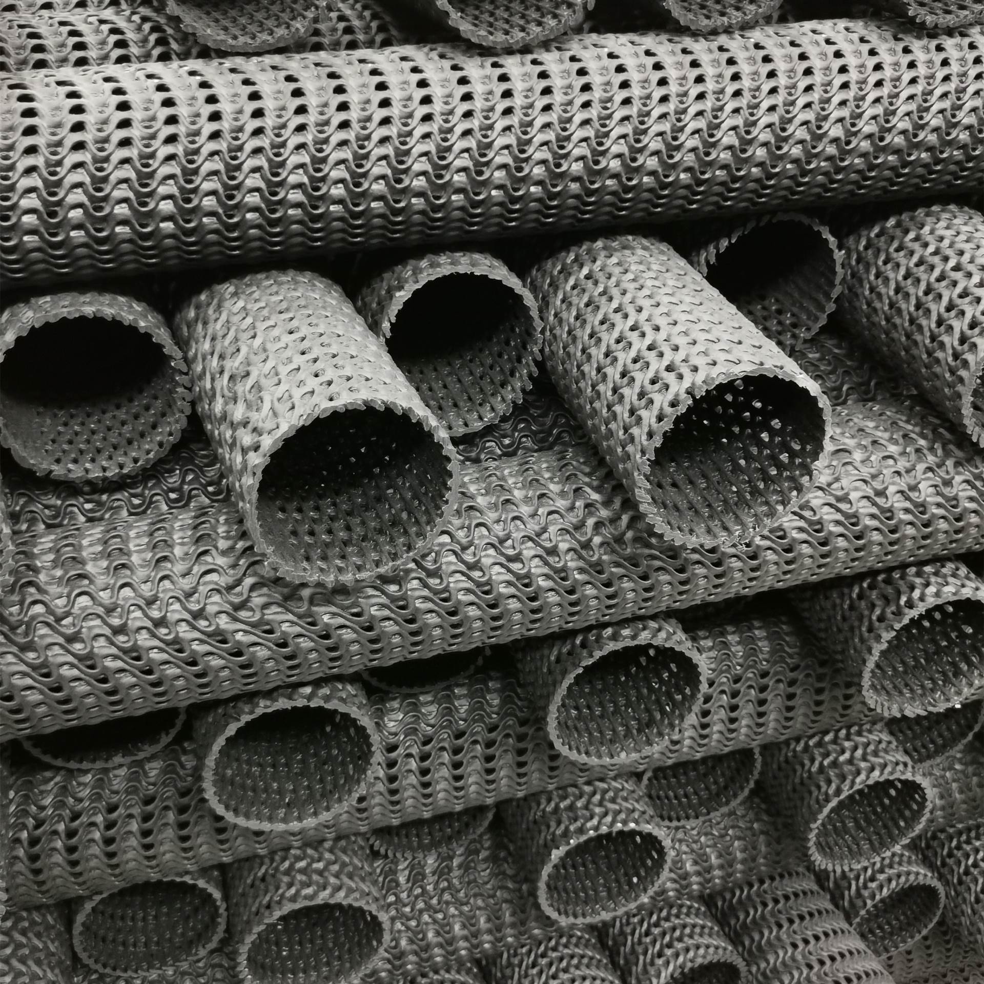 硬式透水管 阜阳透水管价格排水管是由高密度聚乙烯(hdpe)添加其它