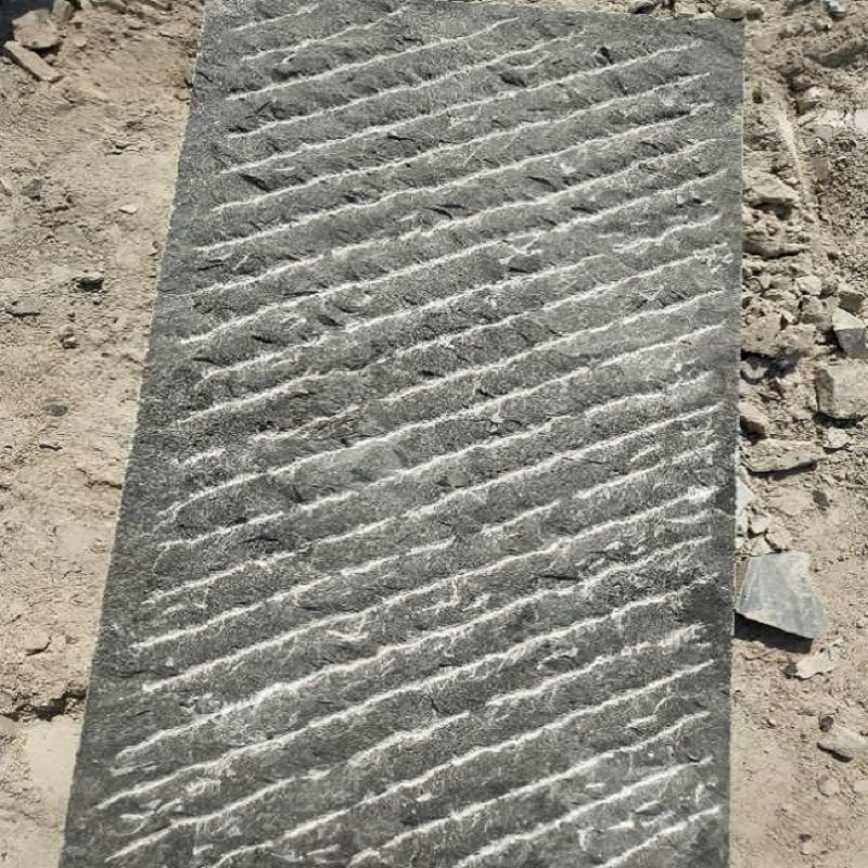 公司常年从事青石,花岗岩路沿石,石桌,石凳,文化石,蘑菇石,青石台阶石