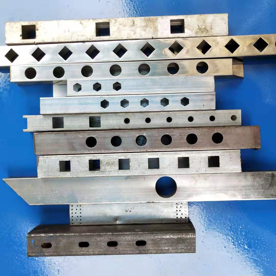 门花冲孔机方管圆冲弧口机角铁槽钢型材切断打孔机